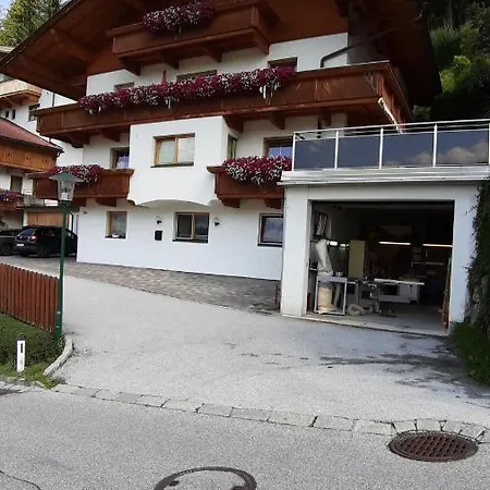 Ferienwohnung Floerl Zell am Ziller Exterior foto